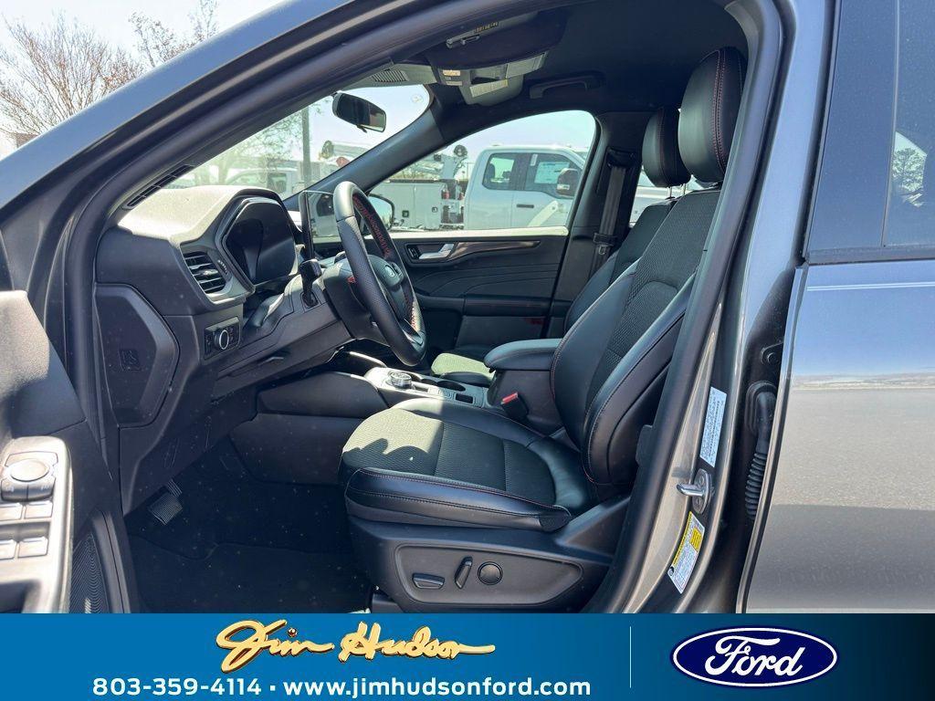 new 2025 Ford Escape car, priced at $31,970