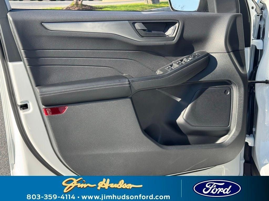 new 2025 Ford Escape car, priced at $31,235