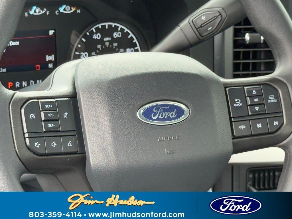 new 2025 Ford F-250 car, priced at $51,600