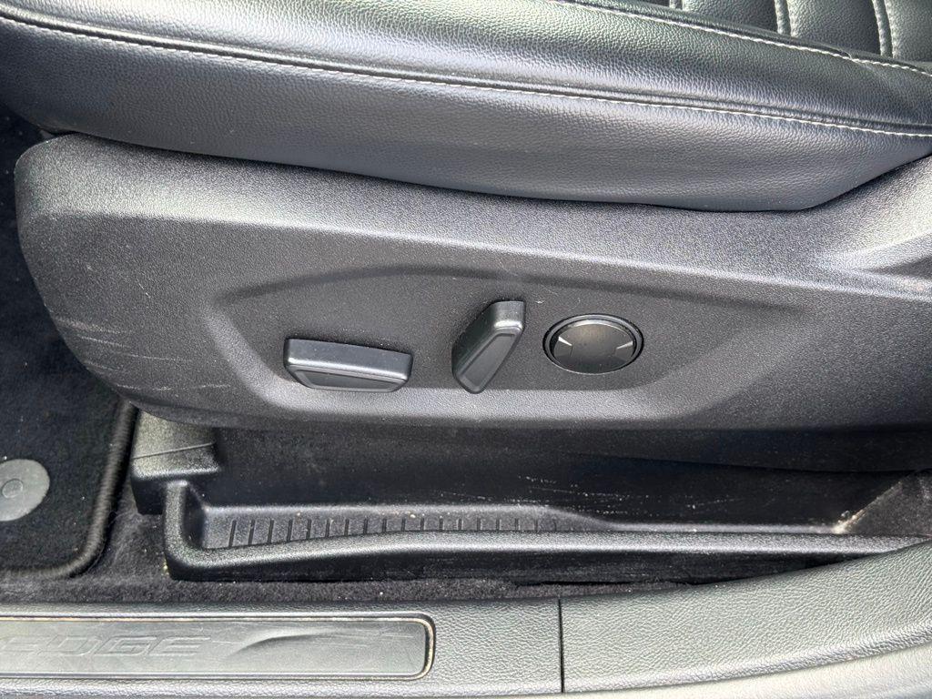 used 2023 Ford Edge car, priced at $25,480