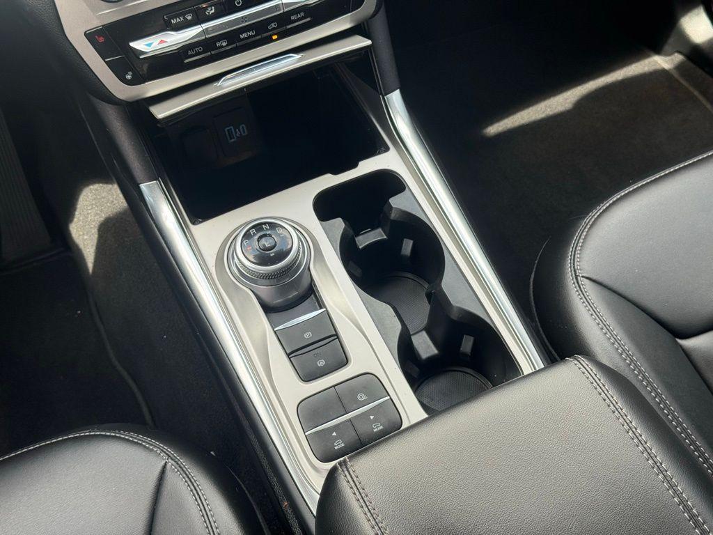 used 2022 Ford Explorer car, priced at $32,300