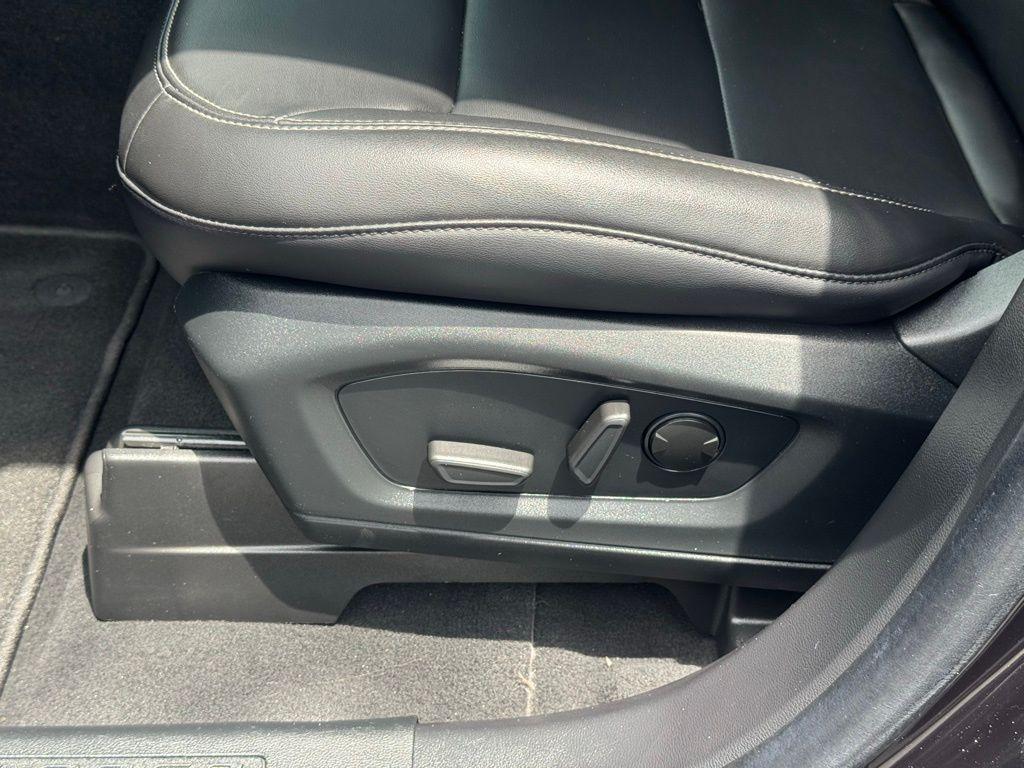 used 2022 Ford Explorer car, priced at $32,300
