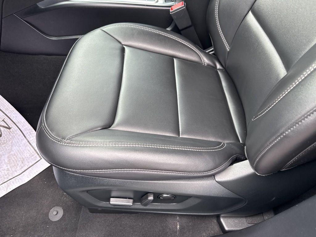 used 2022 Ford Explorer car, priced at $33,785