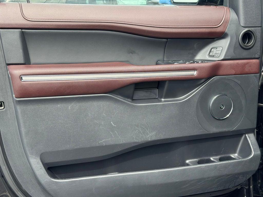 used 2023 Ford Expedition car, priced at $47,999