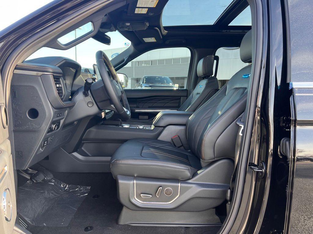 new 2024 Ford Expedition car, priced at $79,471