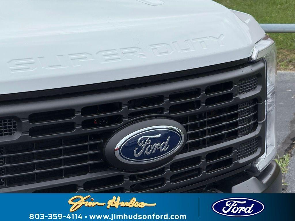 new 2025 Ford F-250 car, priced at $68,205