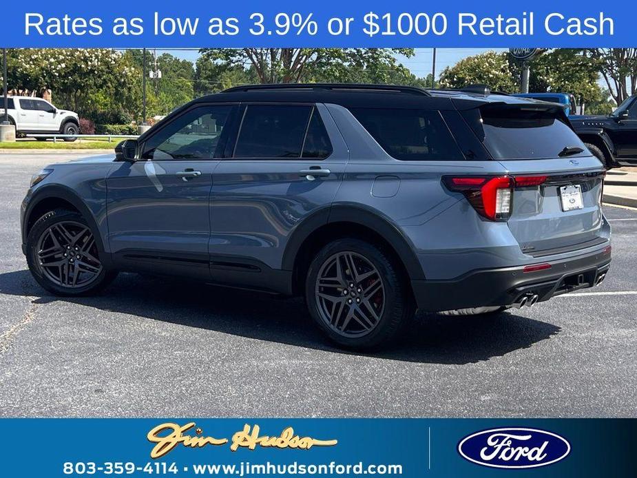 new 2025 Ford Explorer car, priced at $62,084