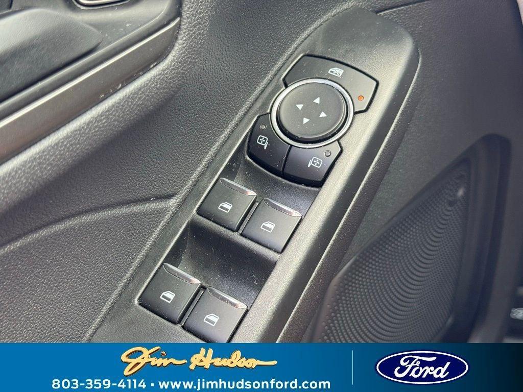 new 2025 Ford Escape car, priced at $25,421