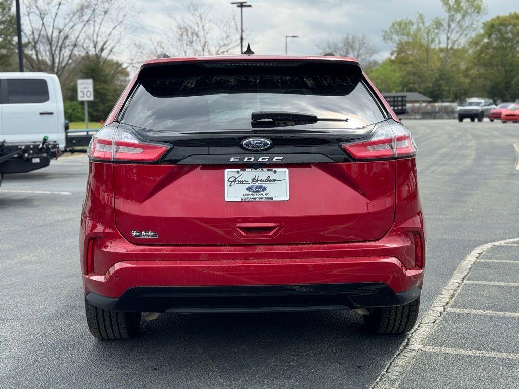 used 2022 Ford Edge car, priced at $27,999