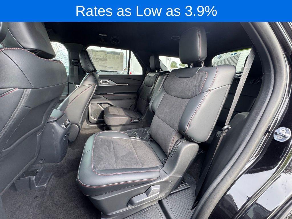 new 2025 Ford Explorer car, priced at $53,384