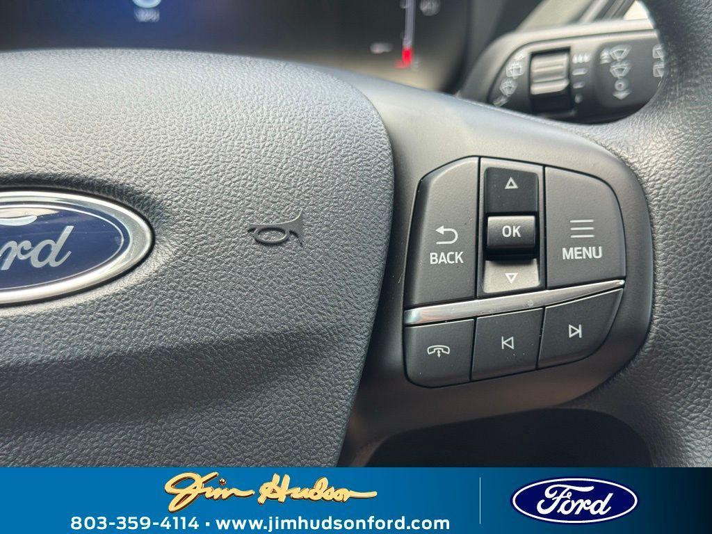 new 2025 Ford Escape car, priced at $28,068