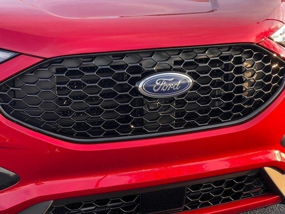 new 2024 Ford Edge car, priced at $39,251