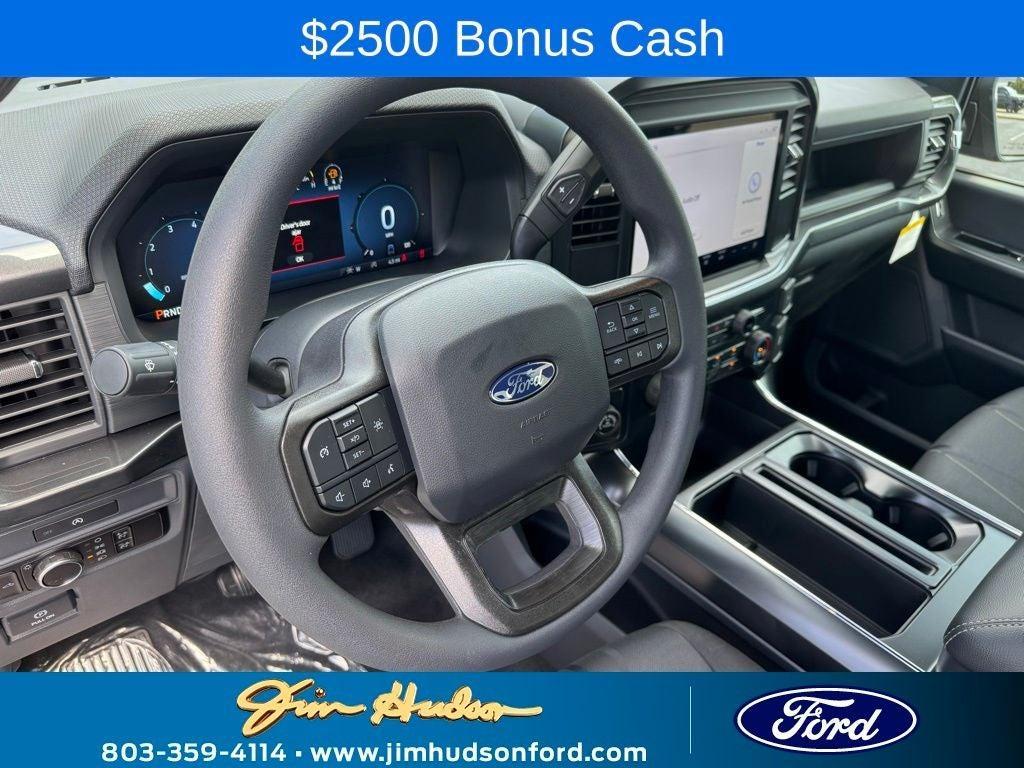 new 2025 Ford F-150 car, priced at $47,015