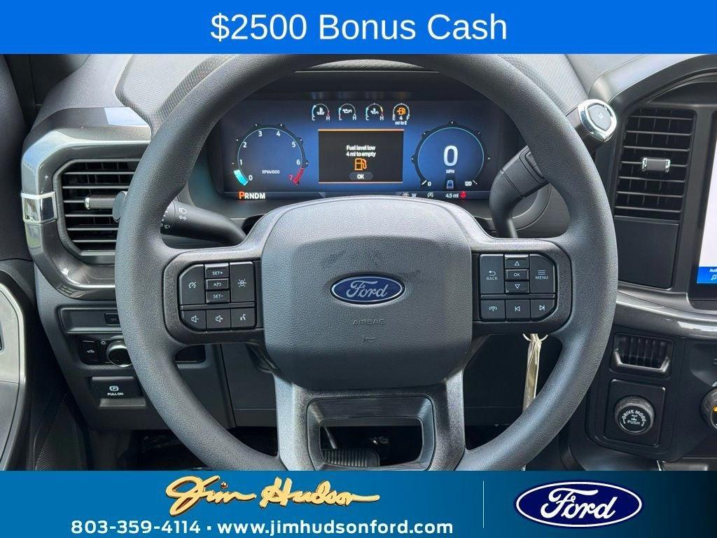 new 2025 Ford F-150 car, priced at $47,015