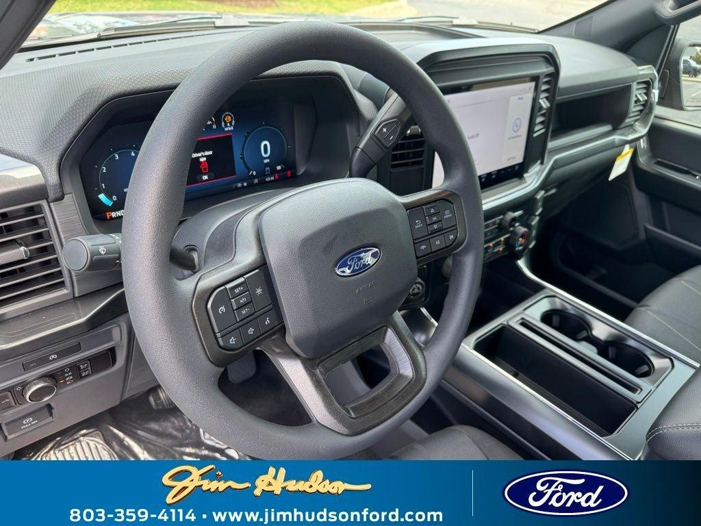 new 2025 Ford F-150 car, priced at $47,015
