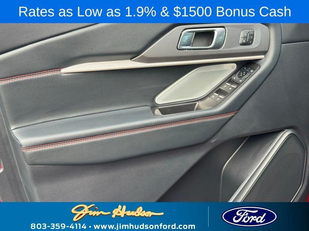 new 2025 Ford Explorer car, priced at $58,680