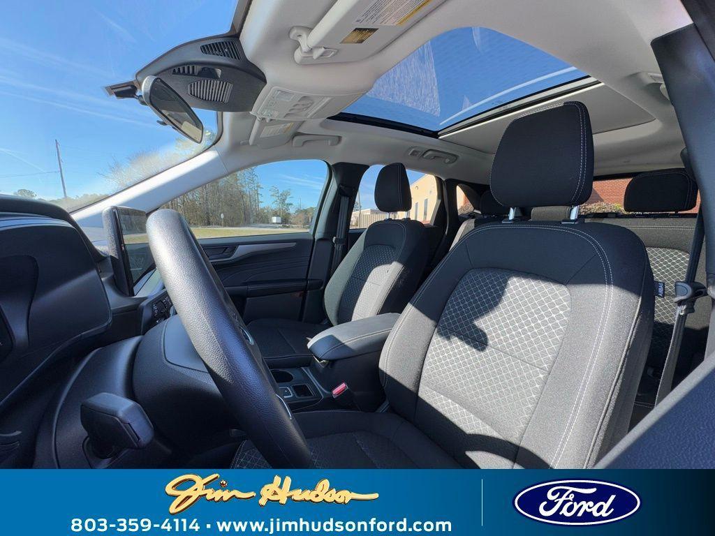 new 2025 Ford Escape car, priced at $29,940