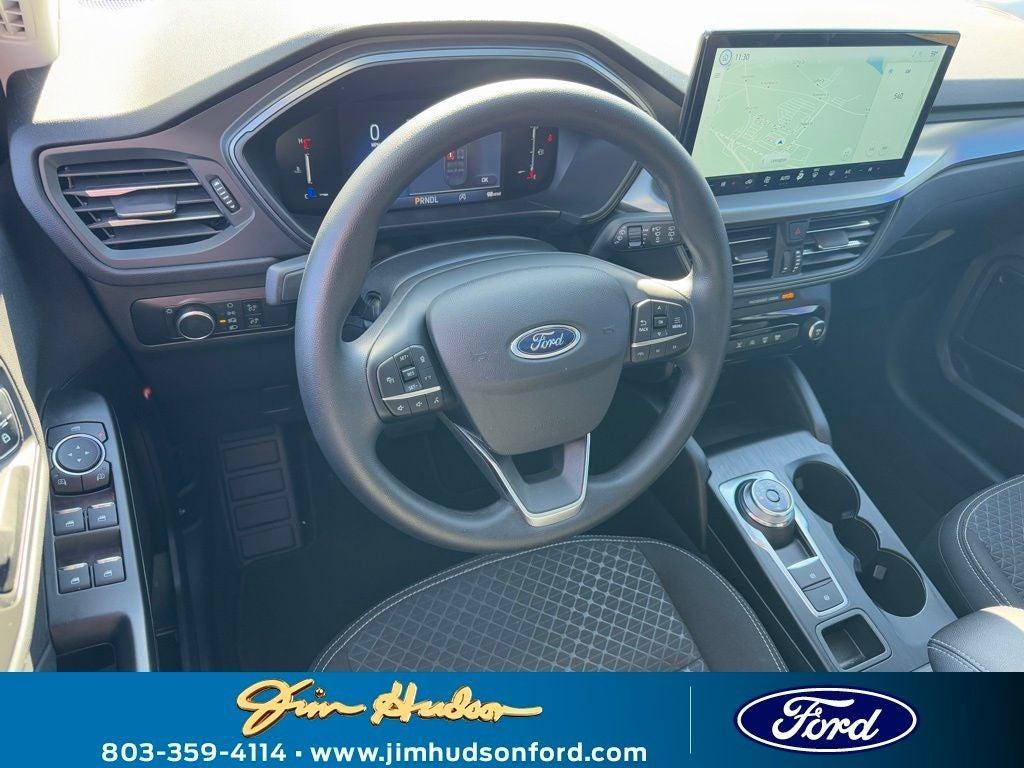 new 2025 Ford Escape car, priced at $28,080