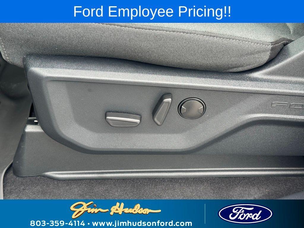 new 2025 Ford F-150 car, priced at $54,504