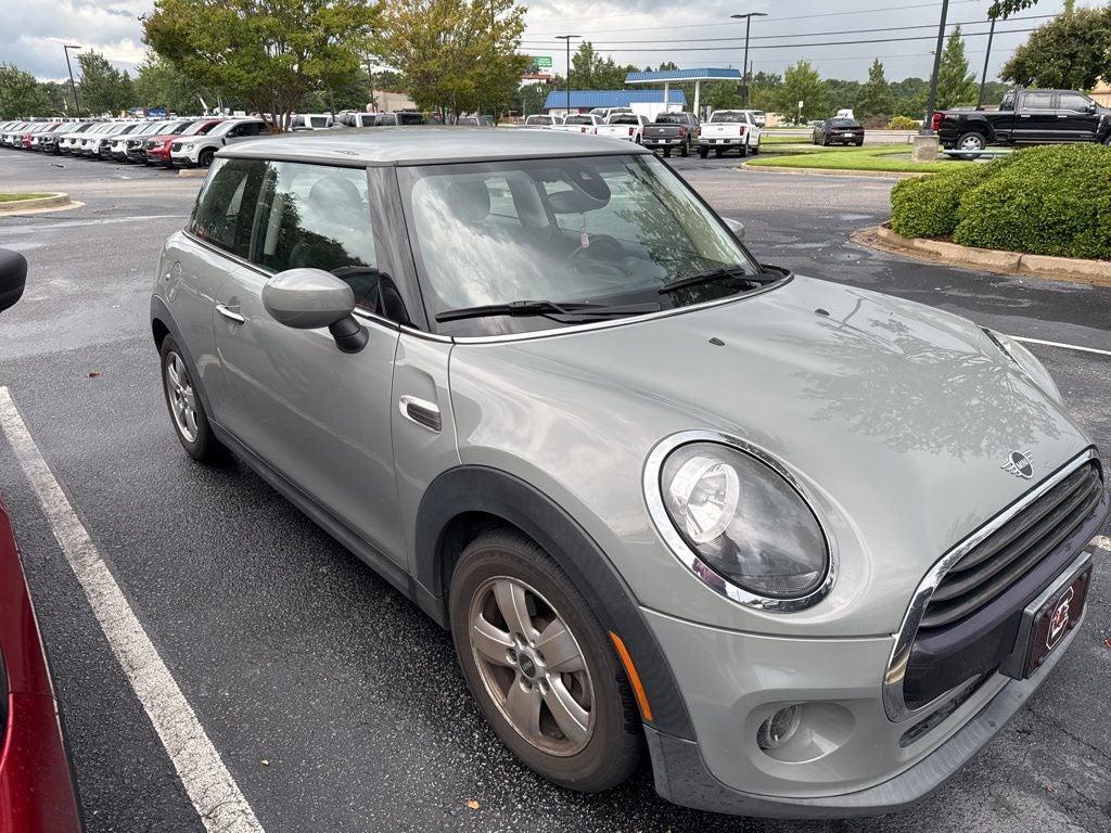 used 2021 MINI Hardtop car, priced at $17,999