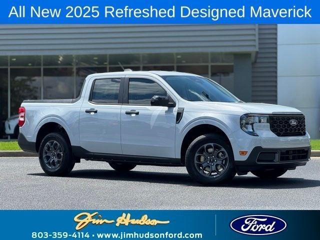 new 2025 Ford Maverick car, priced at $35,025