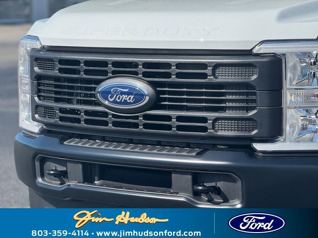 new 2025 Ford F-250 car, priced at $68,715