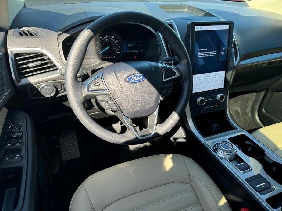 new 2024 Ford Edge car, priced at $39,385