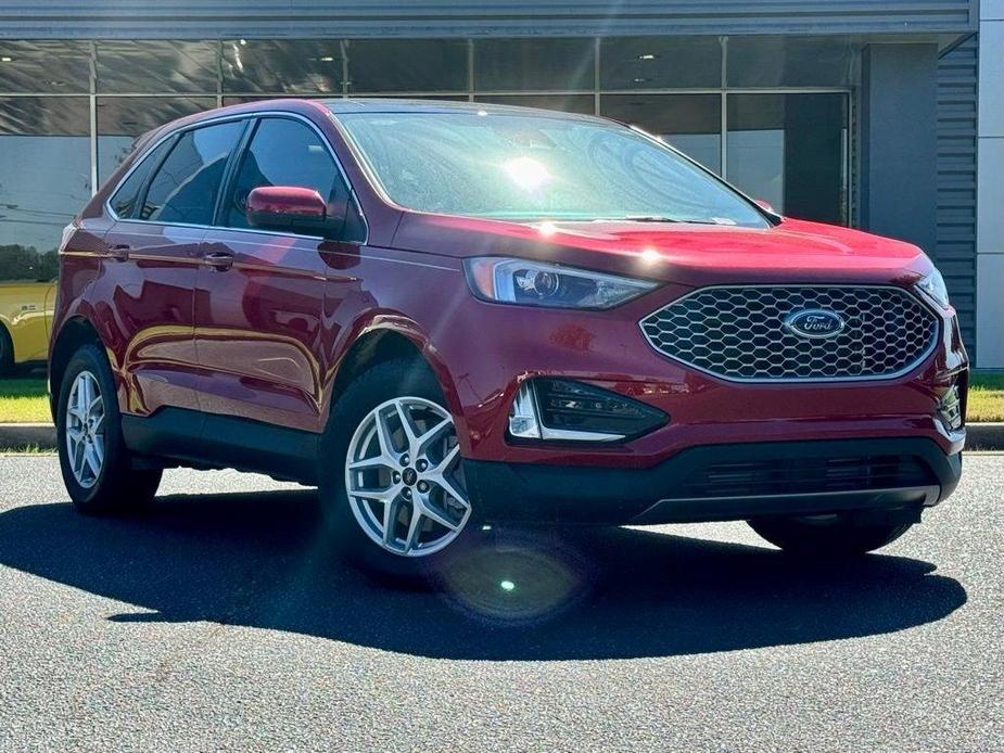 new 2024 Ford Edge car, priced at $39,385