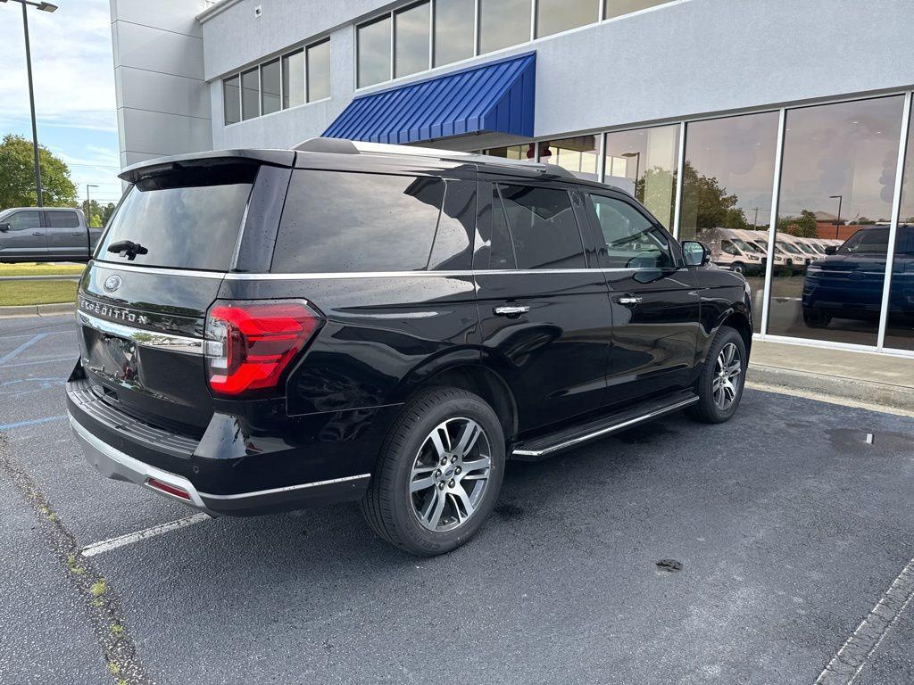 used 2022 Ford Expedition car, priced at $45,400