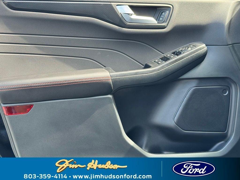 new 2026 Ford Escape car, priced at $33,030
