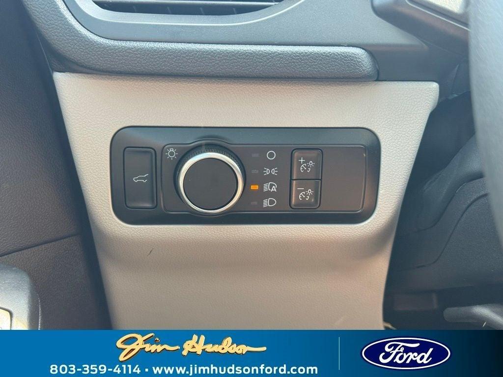 new 2025 Ford Escape car, priced at $25,095