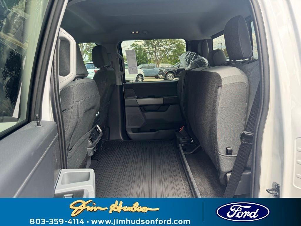 new 2025 Ford F-150 car, priced at $52,670