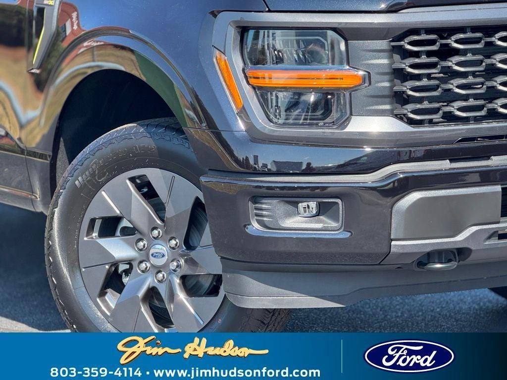 new 2025 Ford F-150 car, priced at $52,160