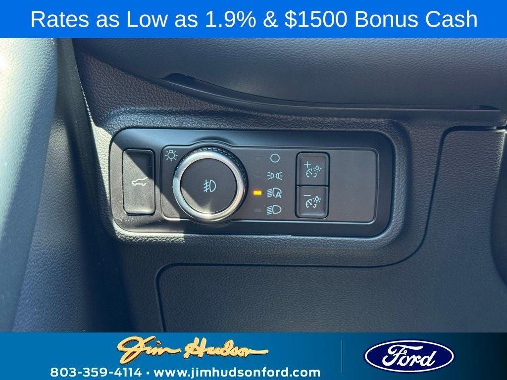 new 2025 Ford Explorer car, priced at $50,235