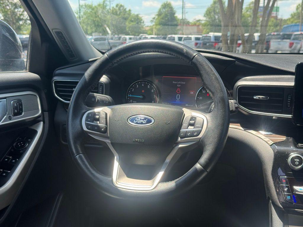 used 2023 Ford Explorer car, priced at $32,999