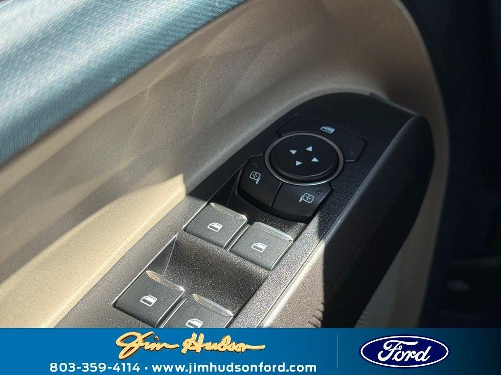 new 2025 Ford Maverick car, priced at $37,660