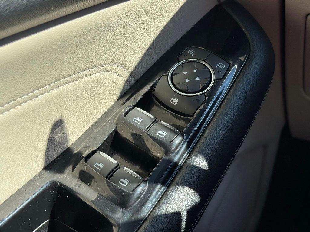 used 2019 Ford Edge car, priced at $16,999