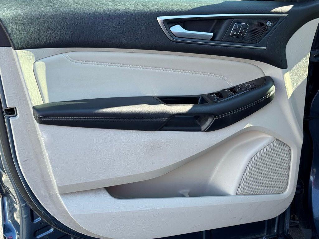 used 2019 Ford Edge car, priced at $16,999