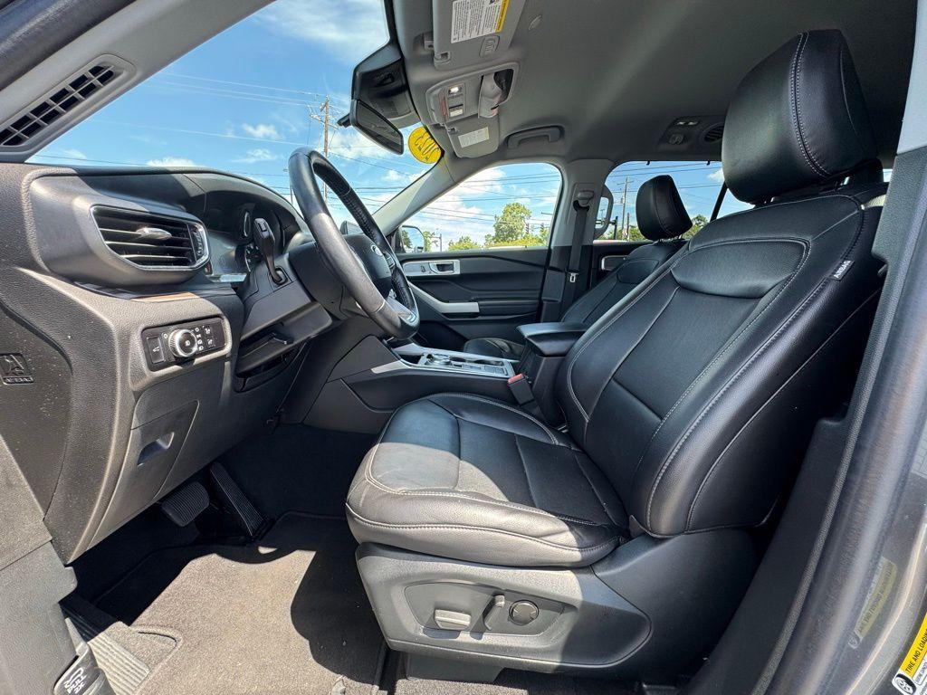 used 2023 Ford Explorer car, priced at $31,999