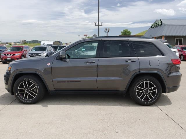 used 2020 Jeep Grand Cherokee car, priced at $25,951