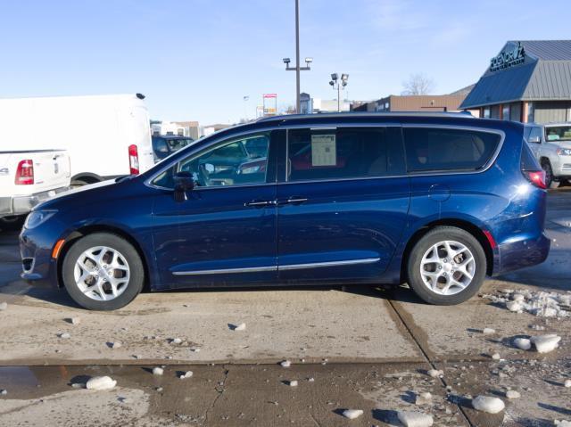 used 2018 Chrysler Pacifica car, priced at $15,994