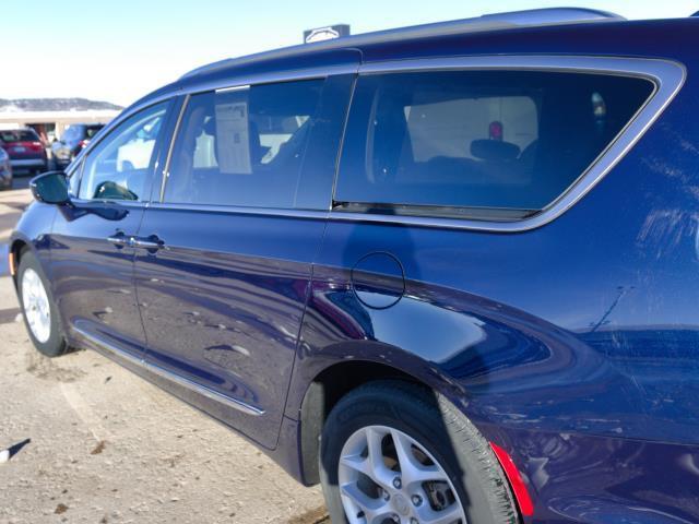 used 2018 Chrysler Pacifica car, priced at $15,994