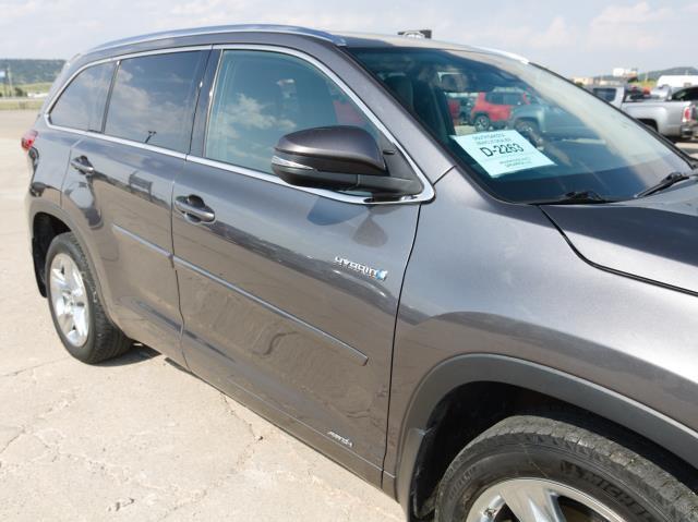 used 2017 Toyota Highlander Hybrid car, priced at $23,392