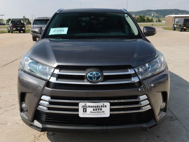 used 2017 Toyota Highlander Hybrid car, priced at $23,392