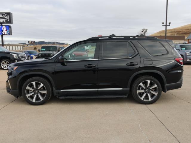 used 2023 Honda Pilot car, priced at $44,983