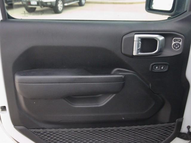 used 2022 Jeep Gladiator car, priced at $32,450