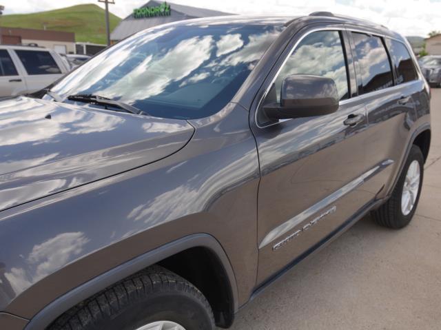 used 2017 Jeep Grand Cherokee car, priced at $13,403