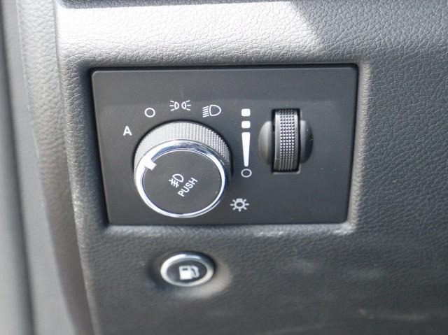 used 2016 Jeep Grand Cherokee car, priced at $14,788