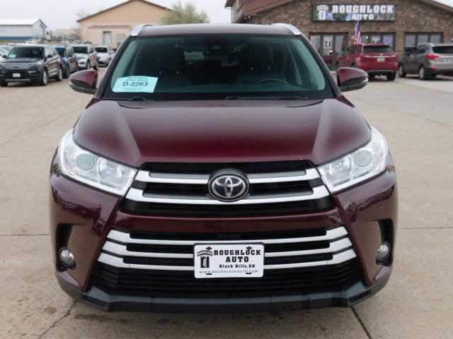 used 2017 Toyota Highlander car, priced at $16,988