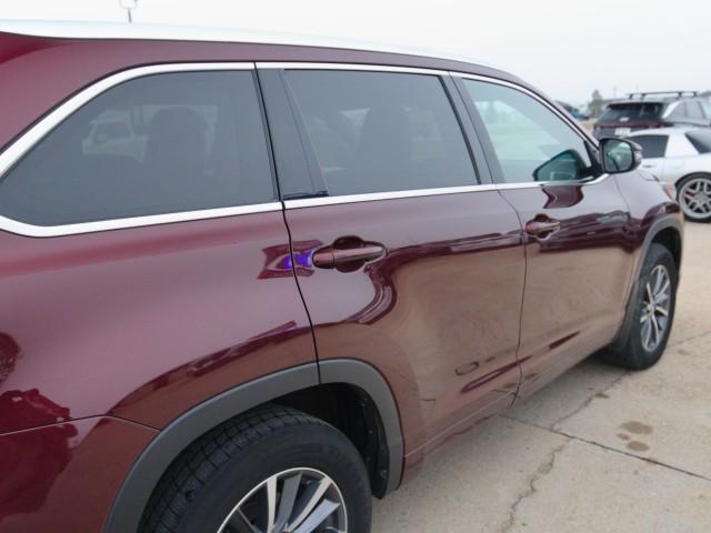 used 2017 Toyota Highlander car, priced at $16,988